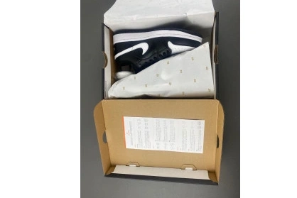 1 AIR Low JORDAN 1020